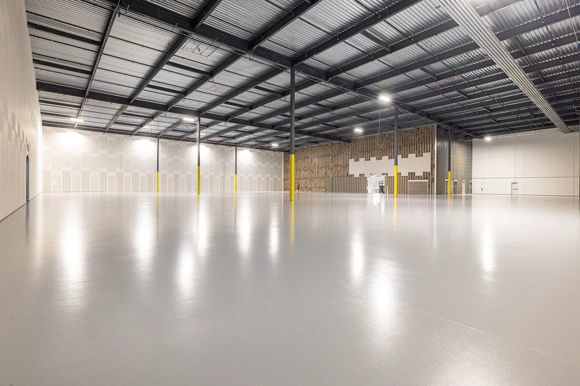 Dallas tx ESD Epoxy Floor Installation4