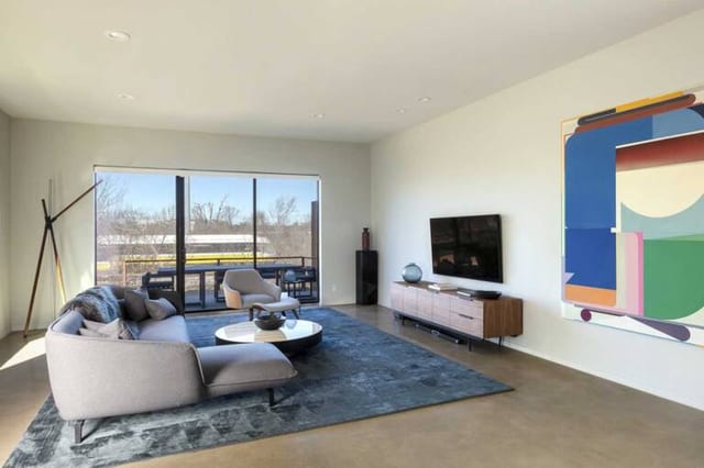 BARNDOMINIUM POLISHED CONCRETE FLOORS