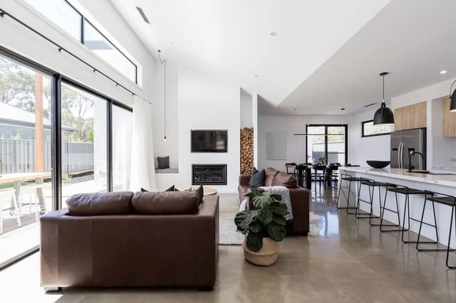 Benefits of Polished Concrete Benefits of Polished Concrete