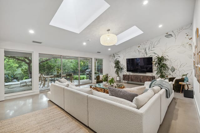 Polished-Concrete-Overlay-Floor-Dallas-Texas6