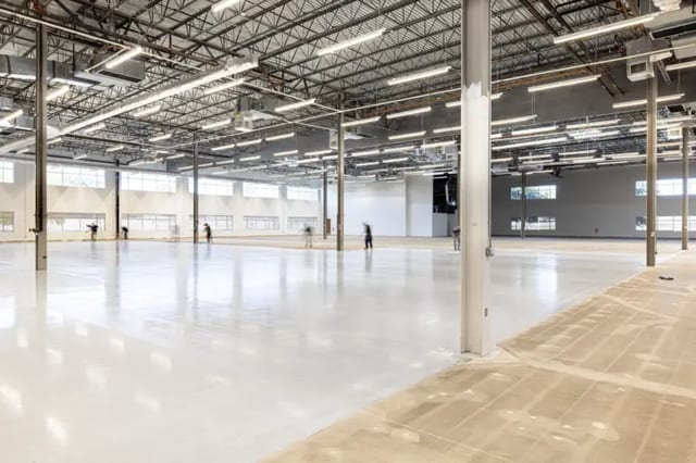 ESD Epoxy Floor Installation 7