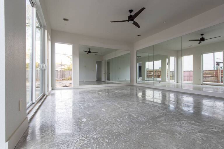 BARNDOMINIUM POLISHED CONCRETE FLOORS